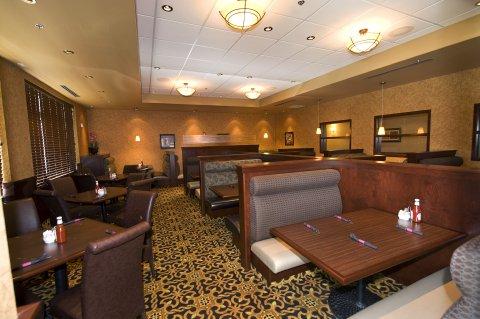 Hotel & Suites-west By Ihg Edmonton