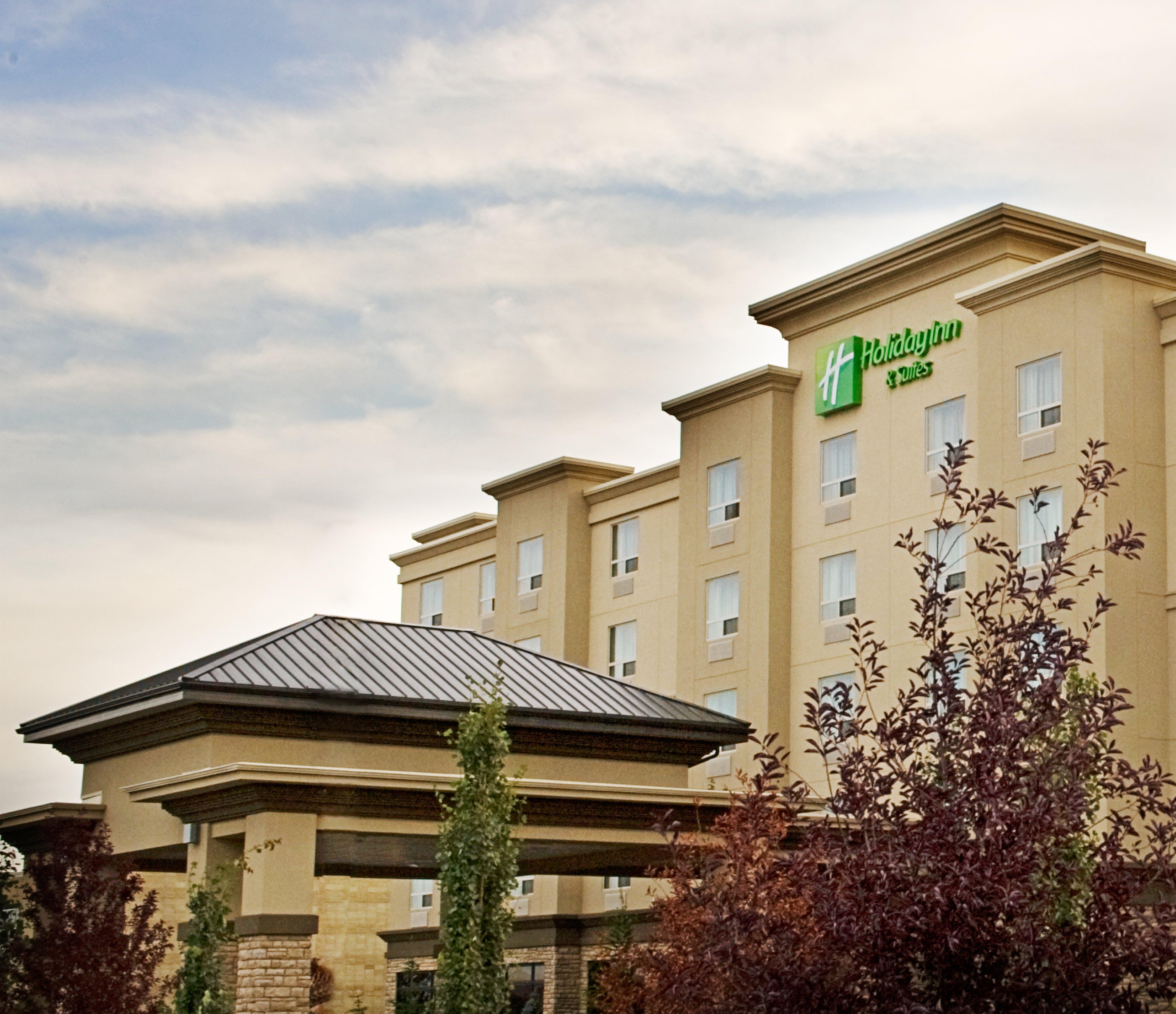 Hotel & Suites-west By Ihg
