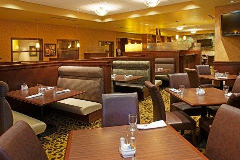 Hotel & Suites-west By Ihg 3*