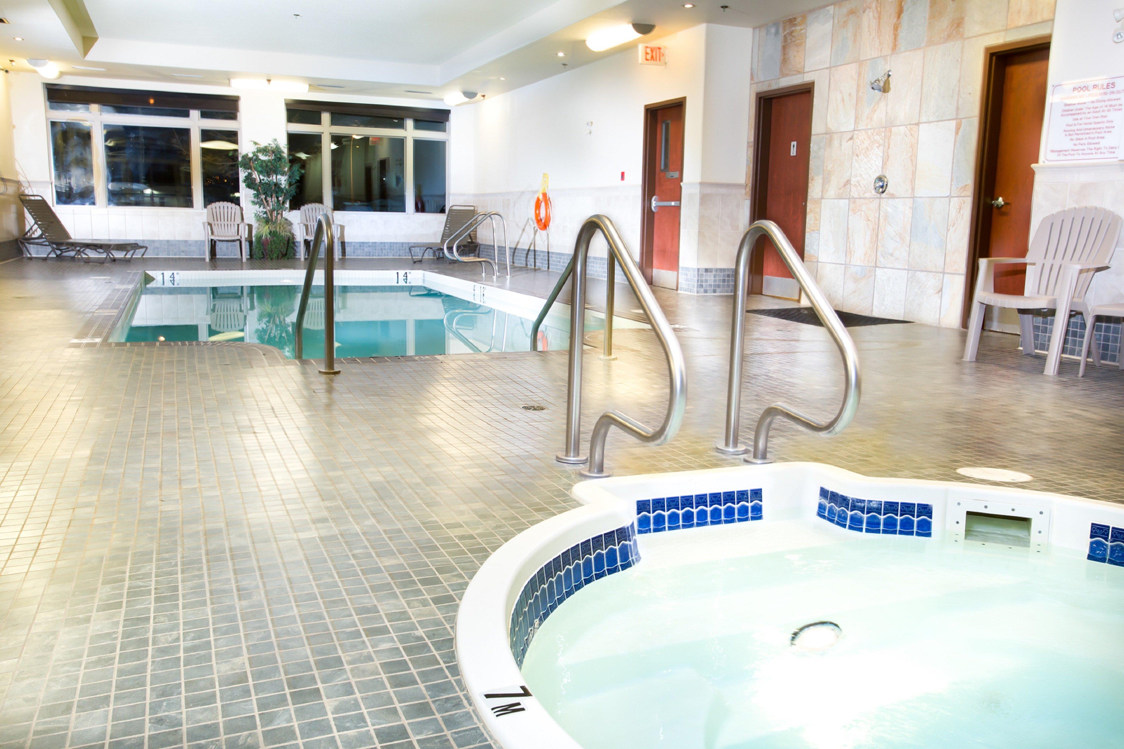 Hotel & Suites-west By Ihg 3*