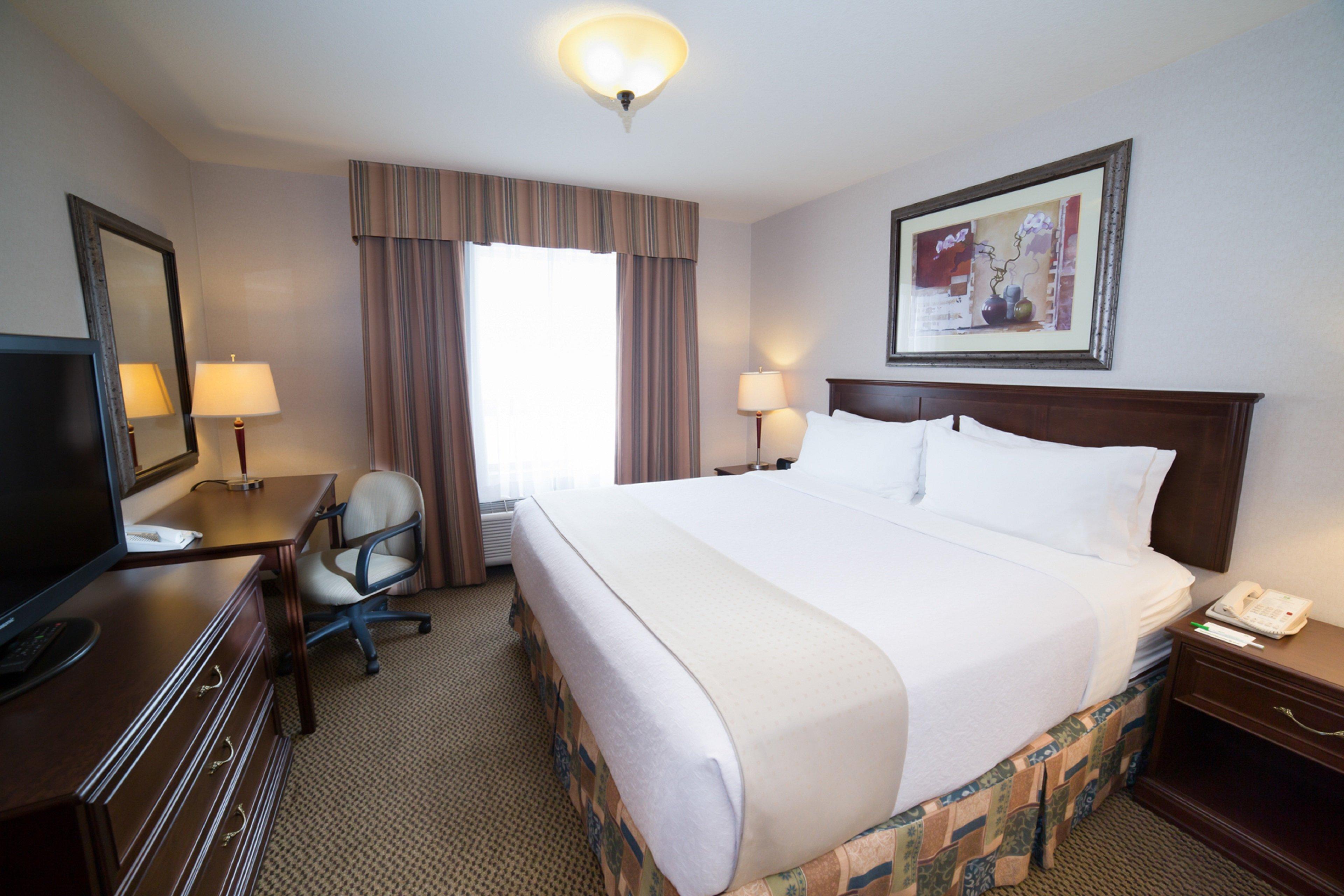 & Suites-west By Ihg
