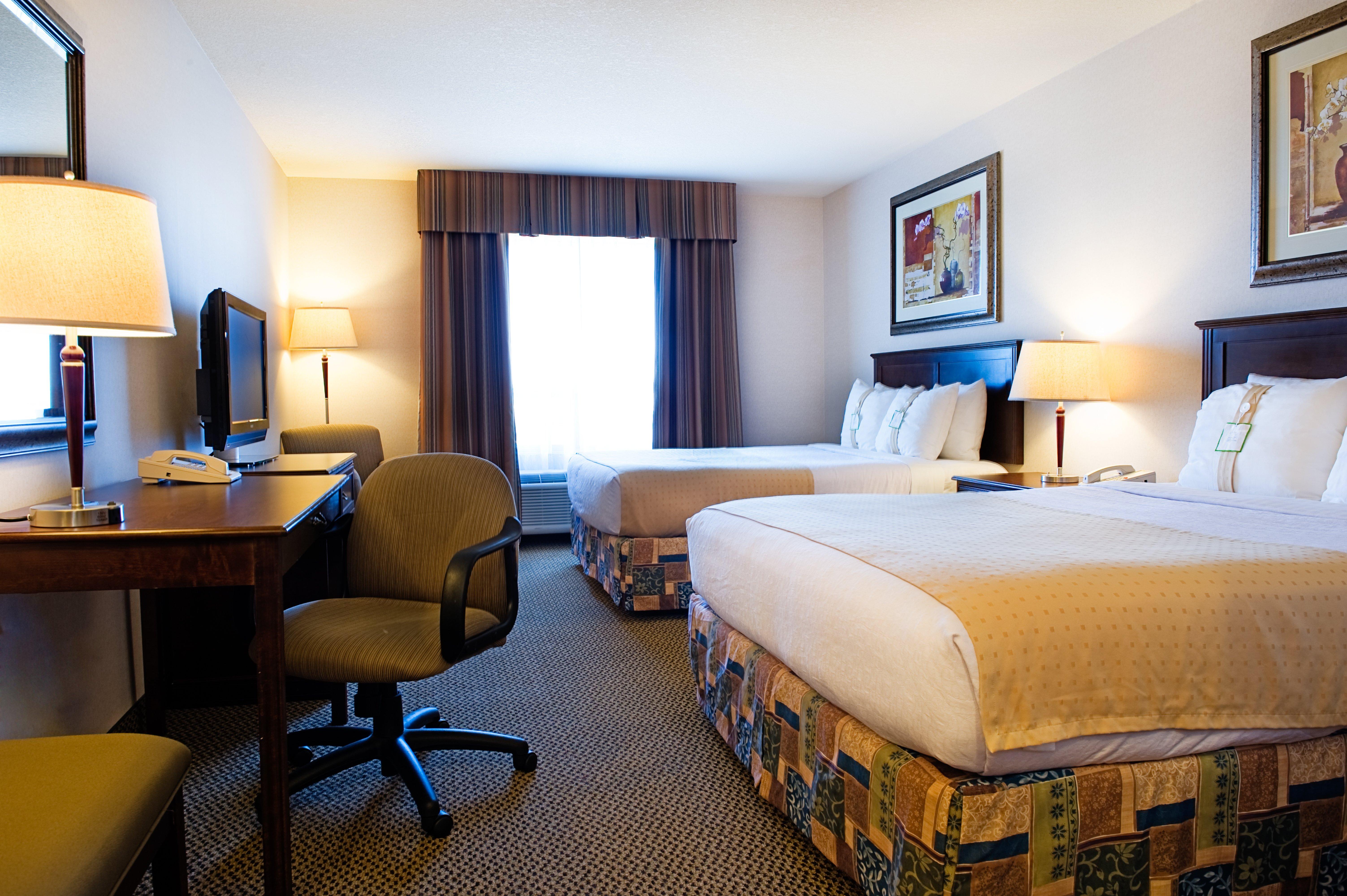 Hotel & Suites-west By Ihg Edmonton