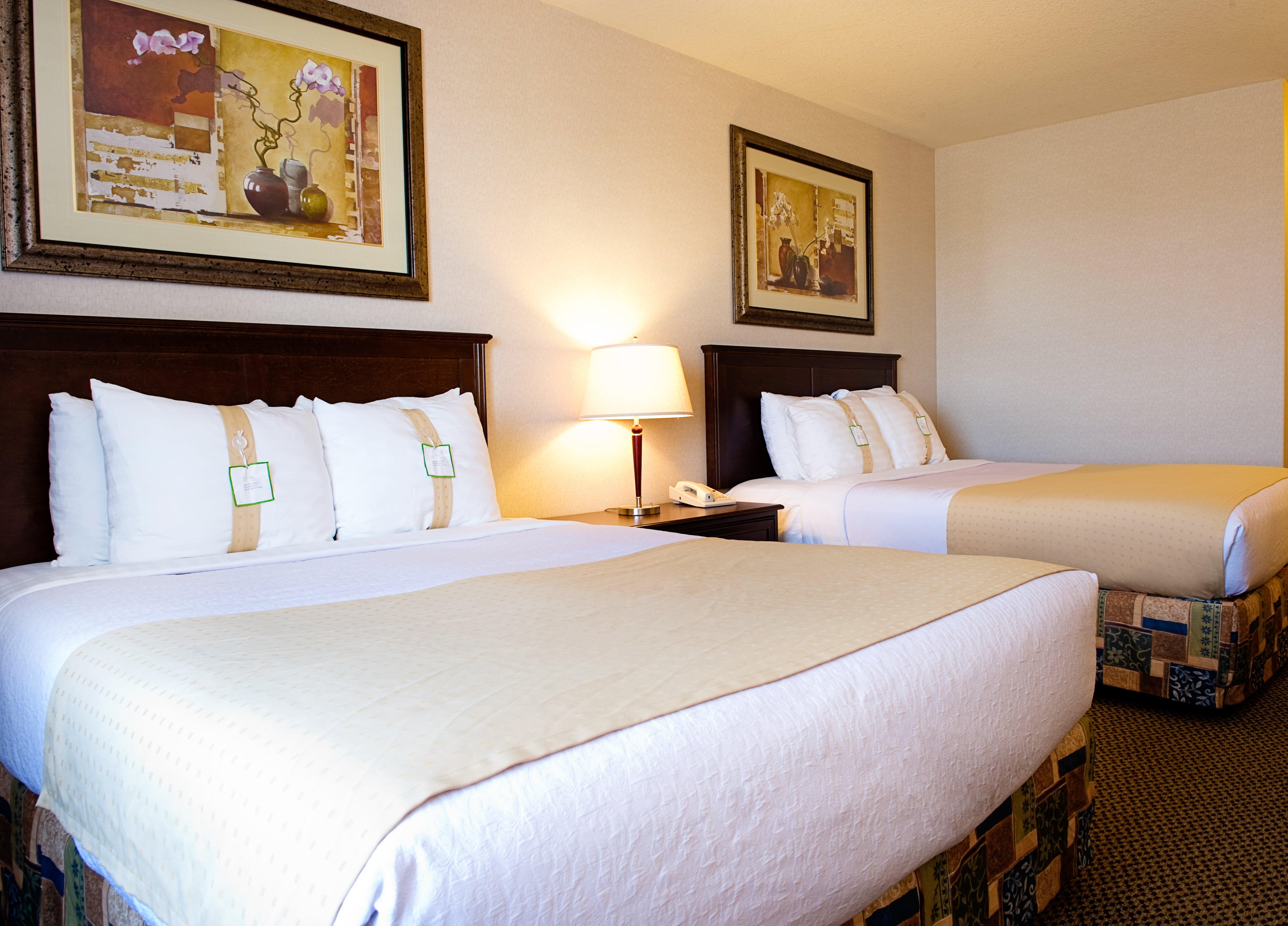 & Suites-west By Ihg Hotel 3*