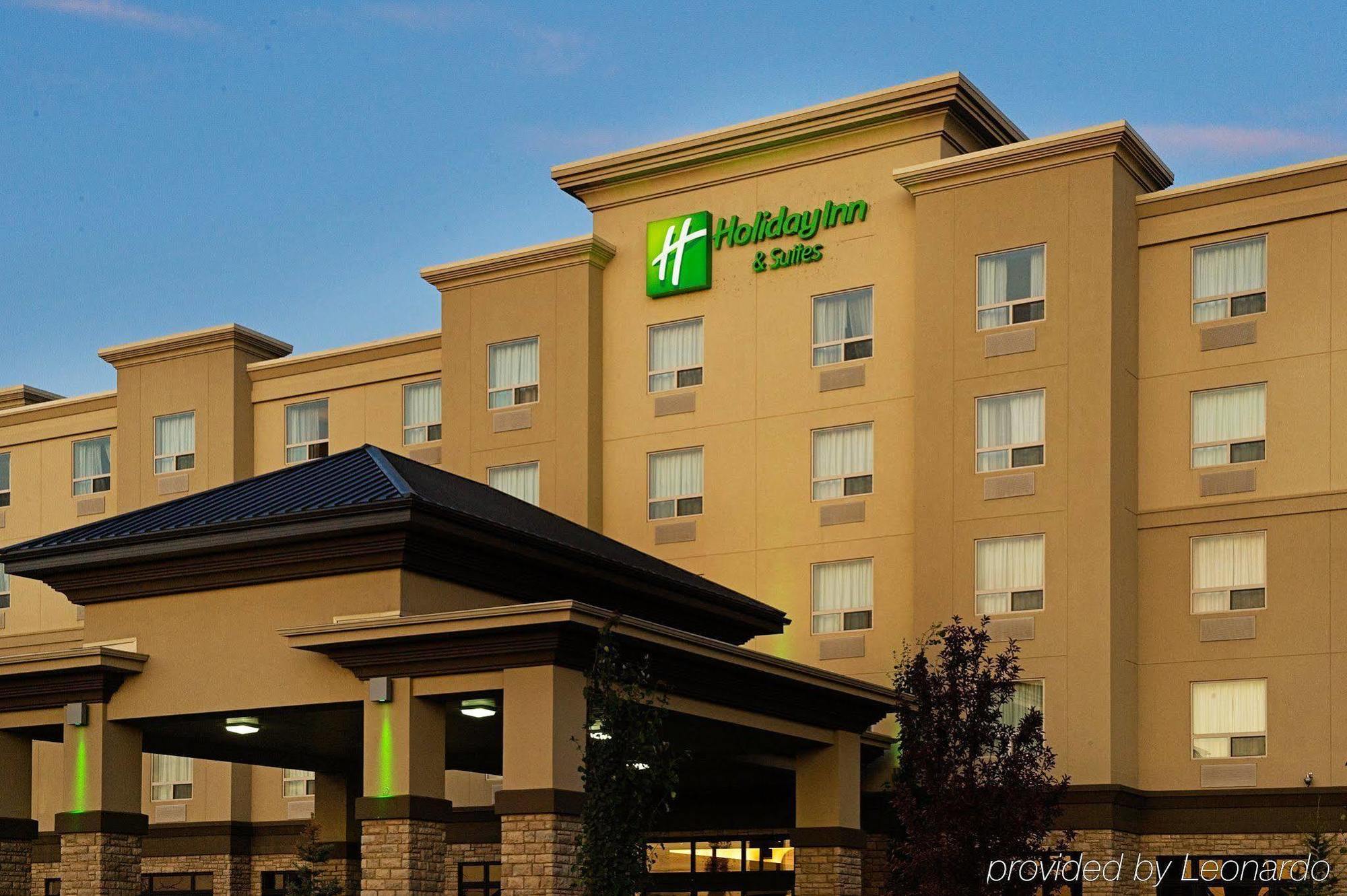Hotel & Suites-west By Ihg Edmonton