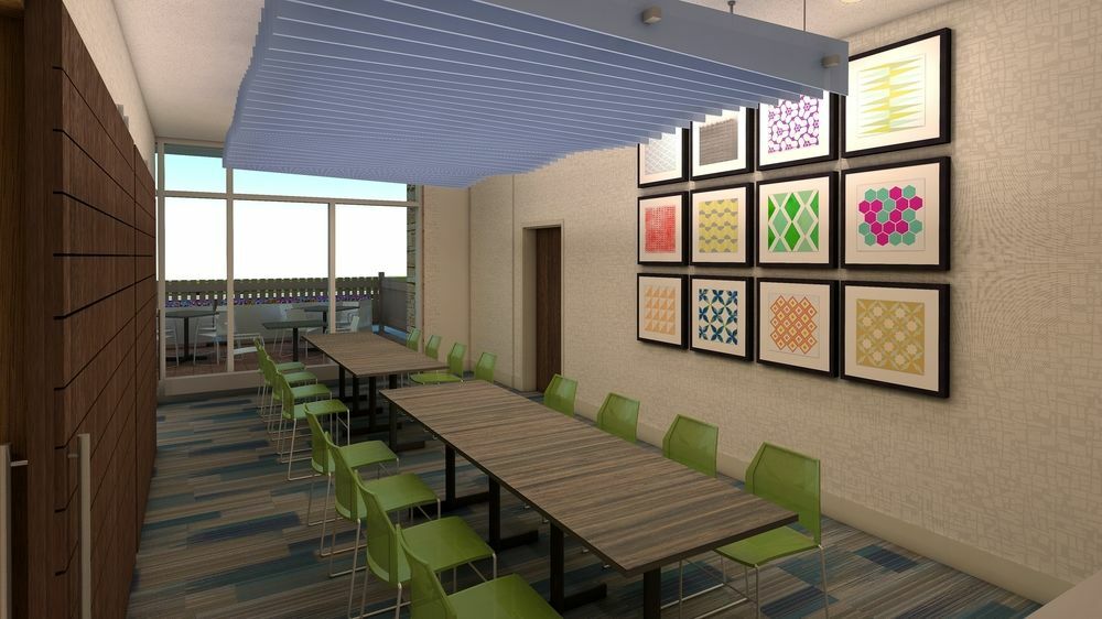 & Suites-west By Ihg