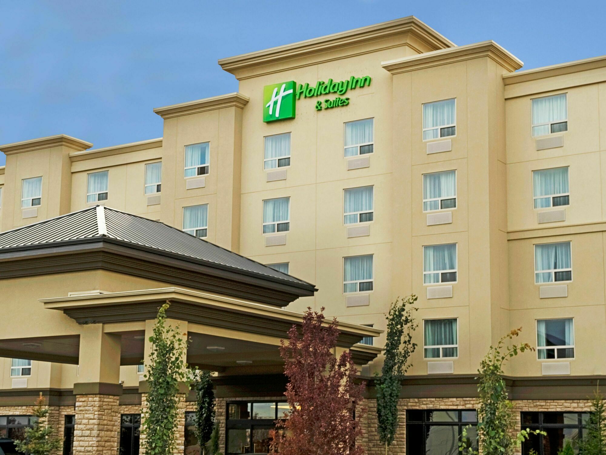 Hotel & Suites-west By Ihg